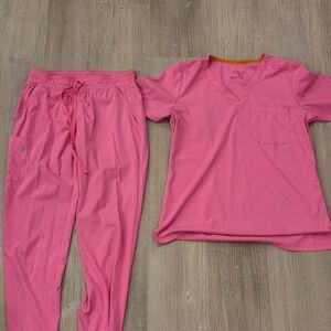 Unbranded Pink Women’s Scrub Top & Pants Set